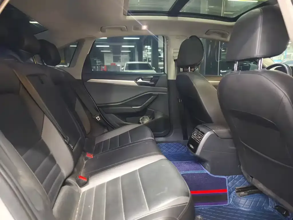 Volkswagen Sagitar 2022 из CN, фото 7