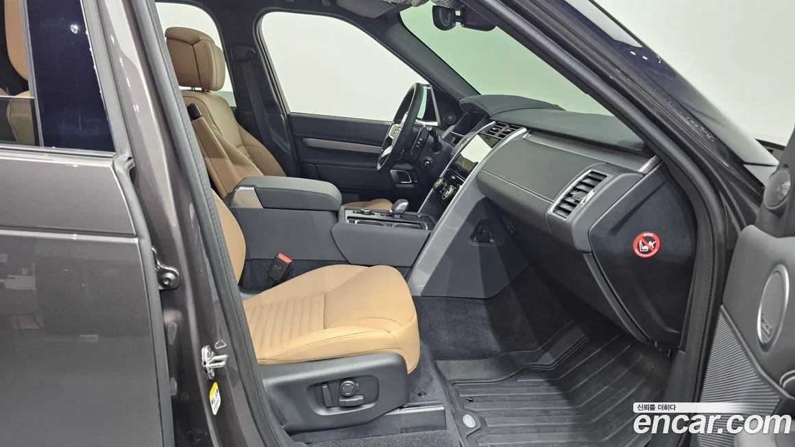 Land Rover Discovery 2025 из KR, фото 6