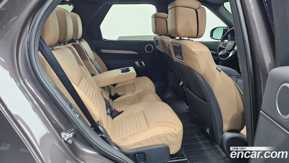 Land Rover Discovery 2025 из KR, фото 5