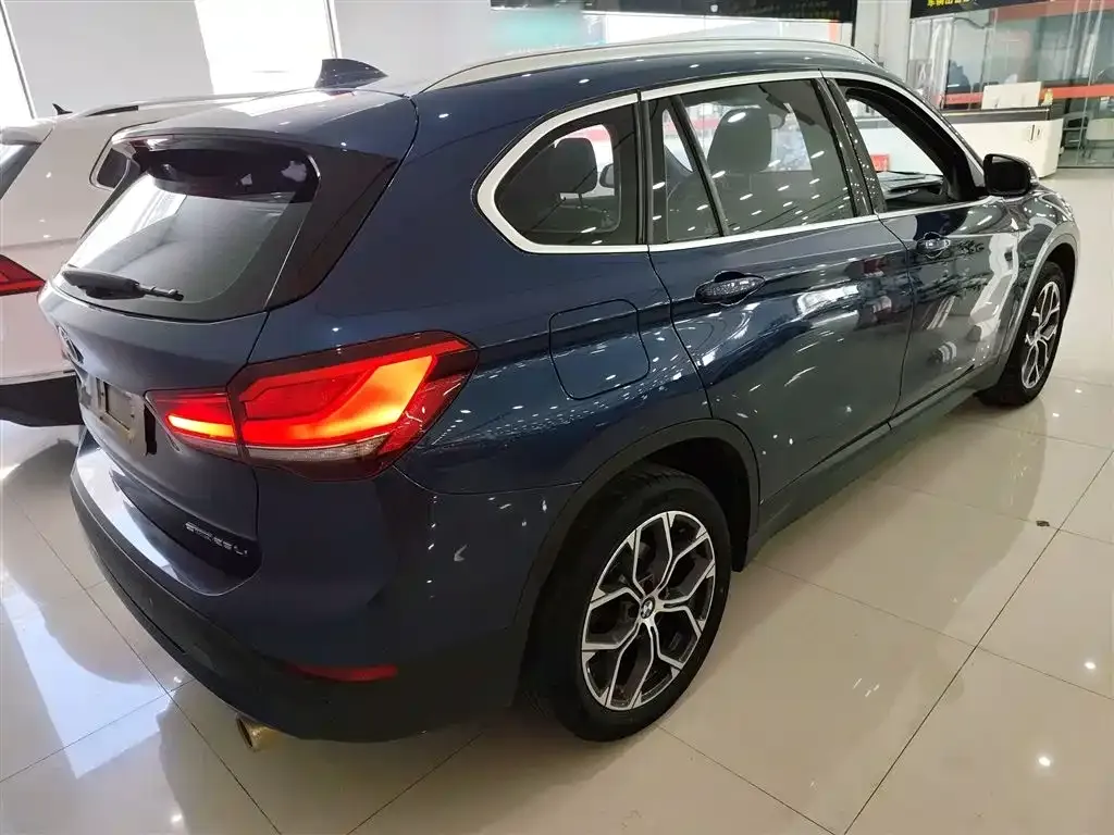 BMW X1 2022 из CN, фото 4