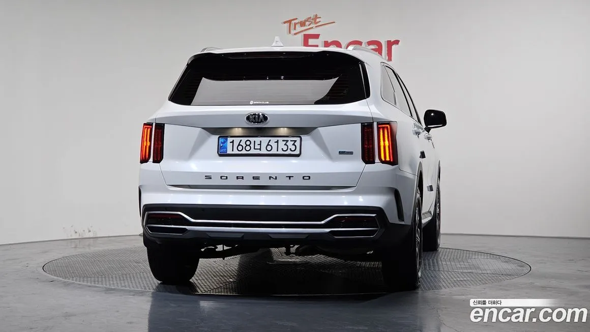 Kia Sorento — фото 3
