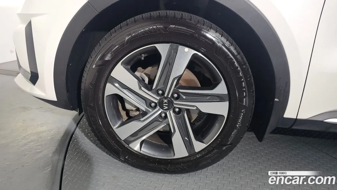 Kia Sorento — фото 5