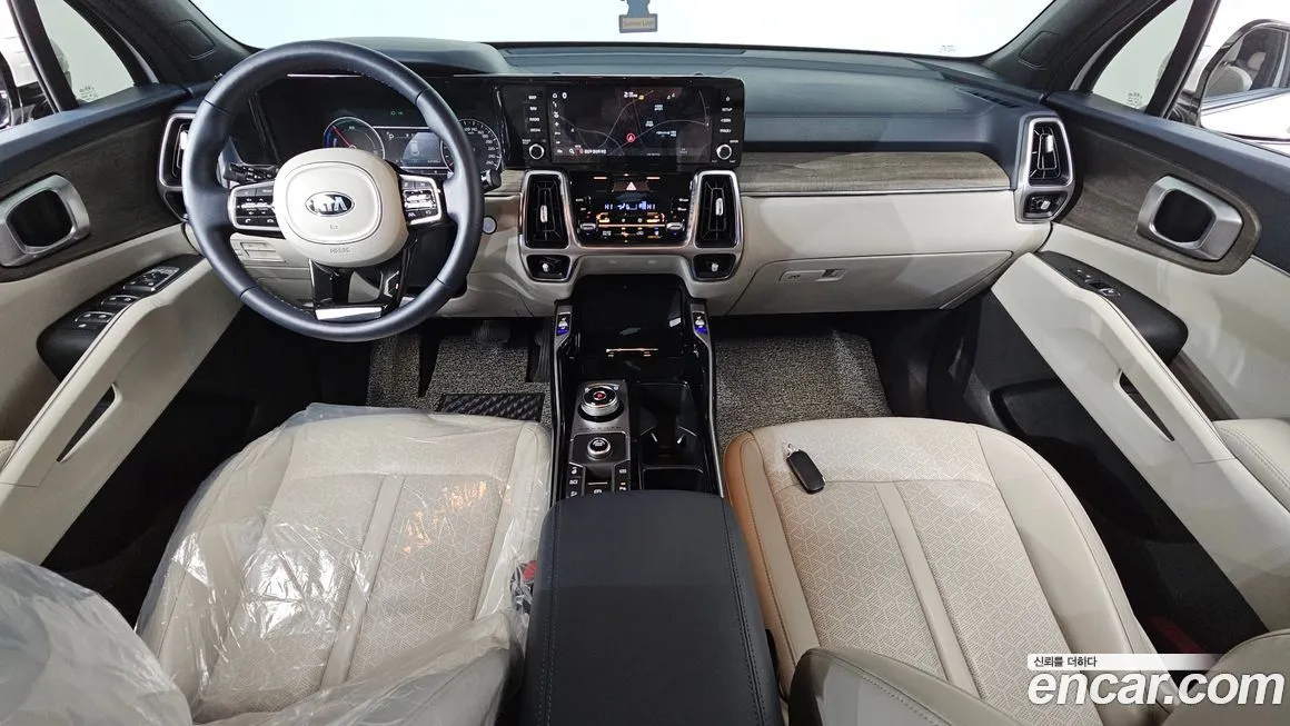 Kia Sorento — фото 7