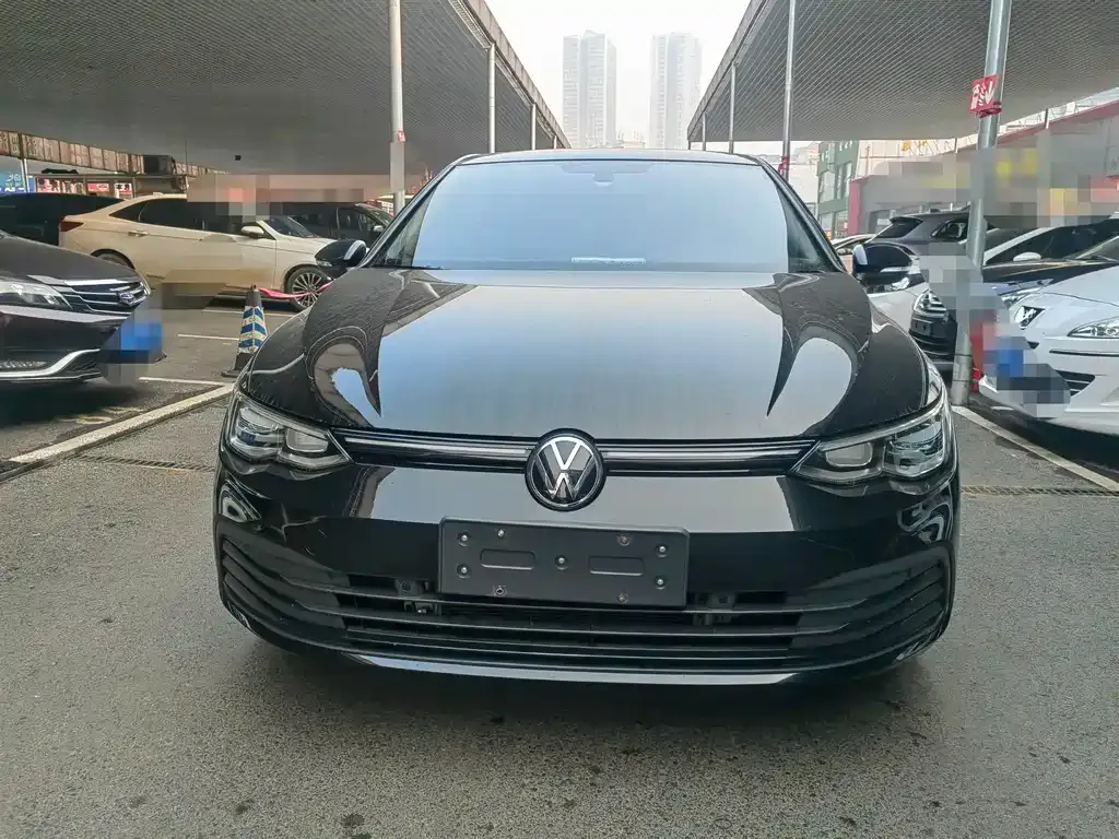 Volkswagen Golf 2023 из CN, фото 5