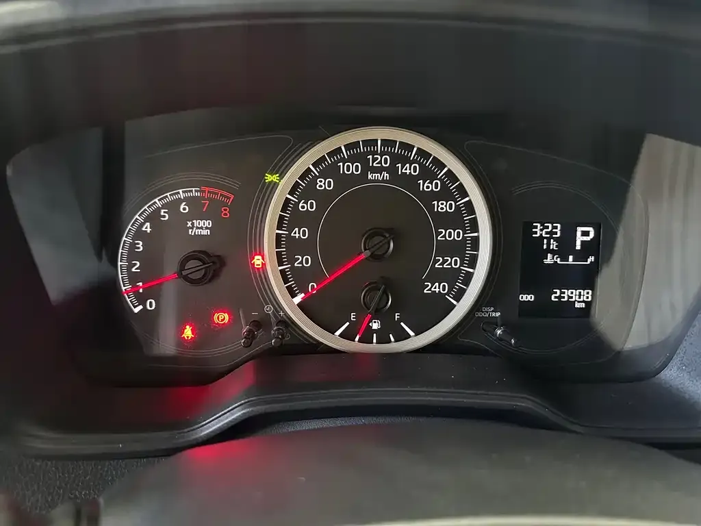 Toyota Levin 2023 из CN, фото 2