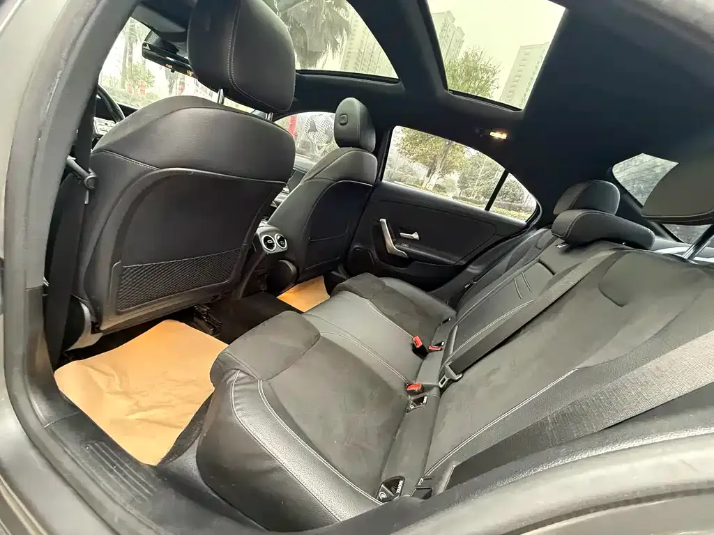 Mercedes-Benz A-Class 2021 из CN, фото 5
