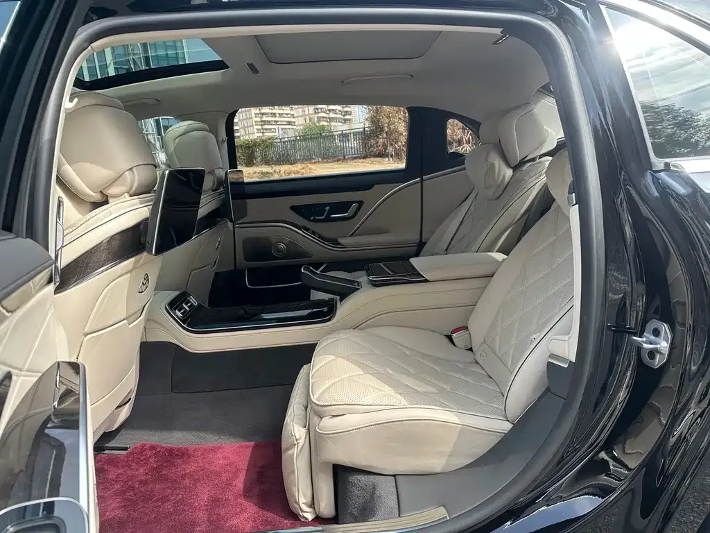 Mercedes-Benz S-Class 2023 из CN, фото 2