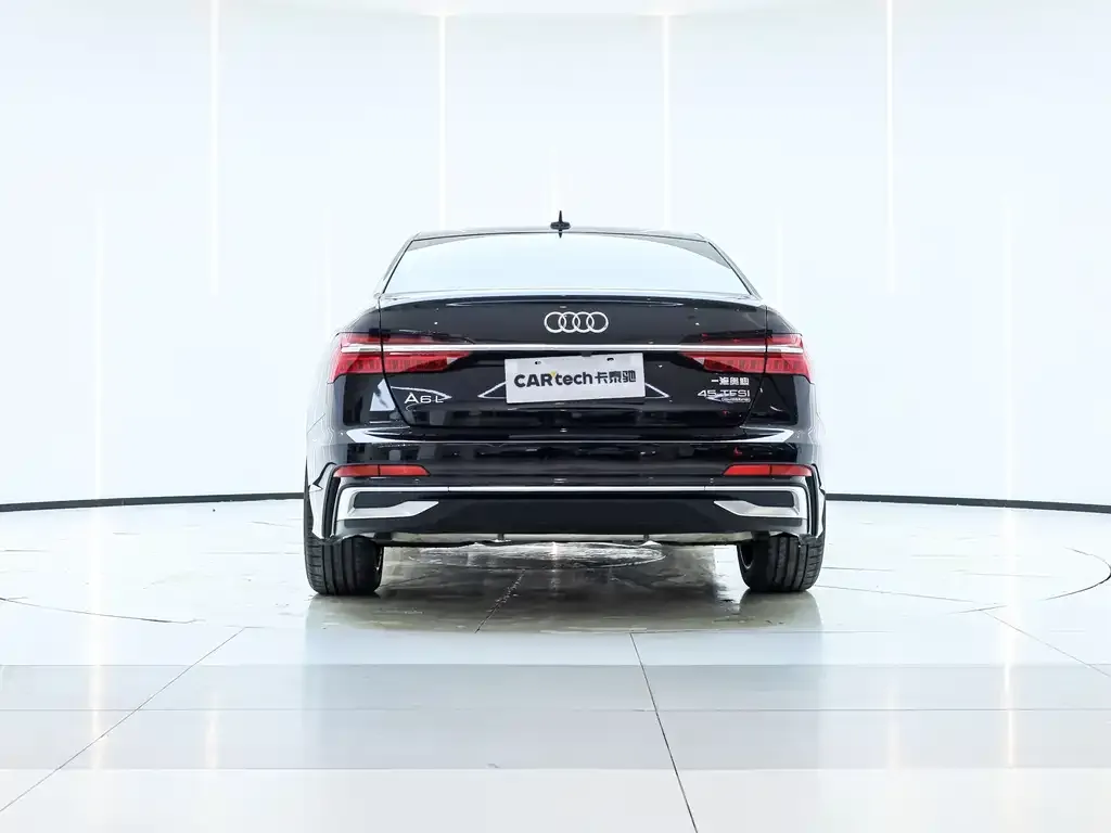 Audi A6L 2023 из CN, фото 3