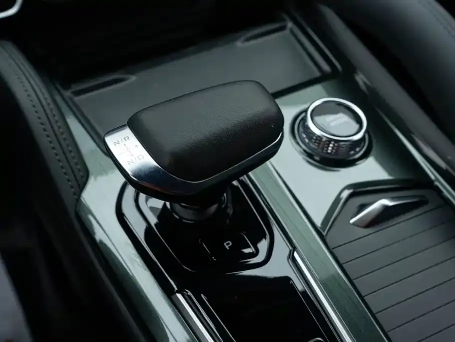 Geely Xingyue L 2023 из CN, фото 9