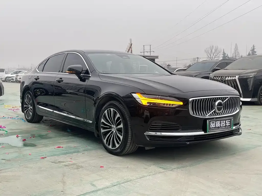 Volvo S90 PHEV 2023 из CN, фото 6