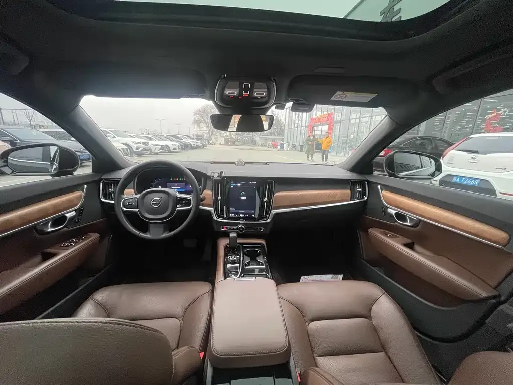 Volvo S90 PHEV 2023 из CN, фото 8