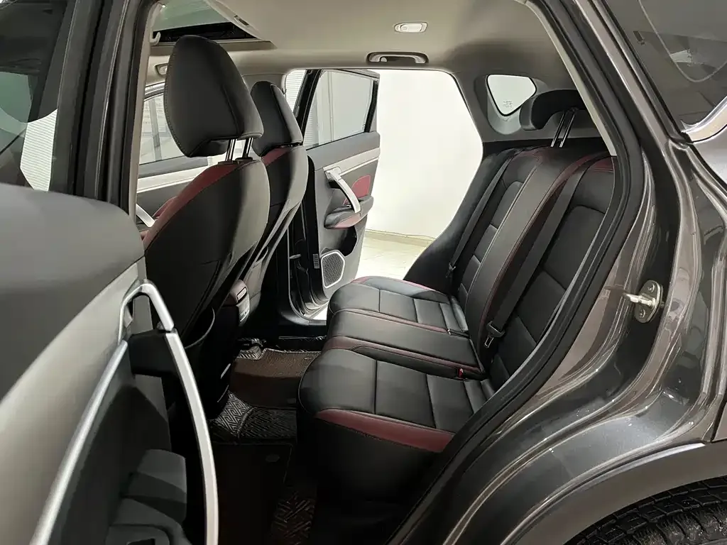 Geely Binyue 2021 из CN, фото 5