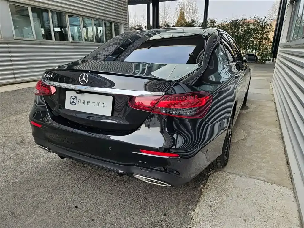Mercedes-Benz E-Class (Import) — фото 9
