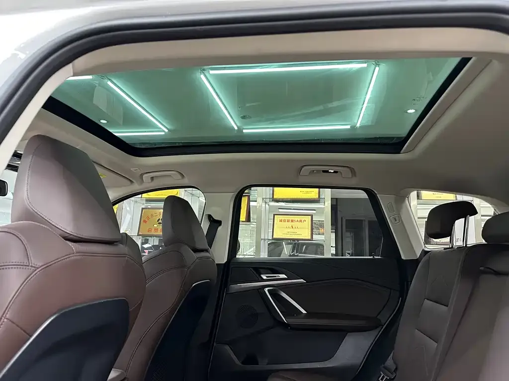 BMW X1 2023 из CN, фото 9
