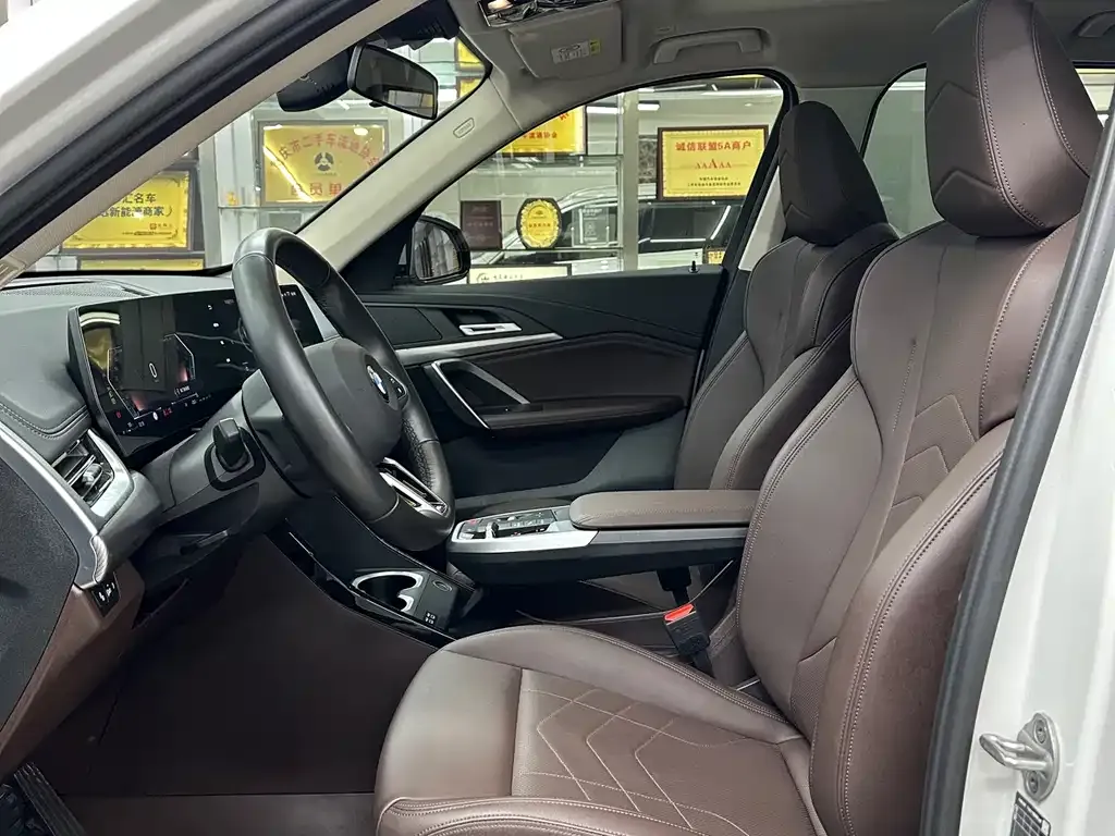 BMW X1 2023 из CN, фото 7