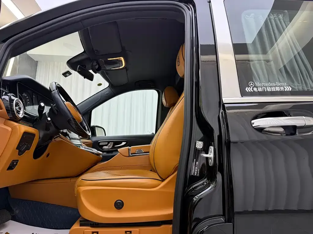 Mercedes-Benz Vito 2023 из CN, фото 7