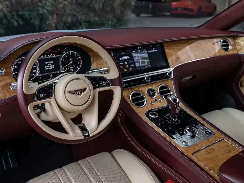 Bentley Continental 2021 из CN, фото 6