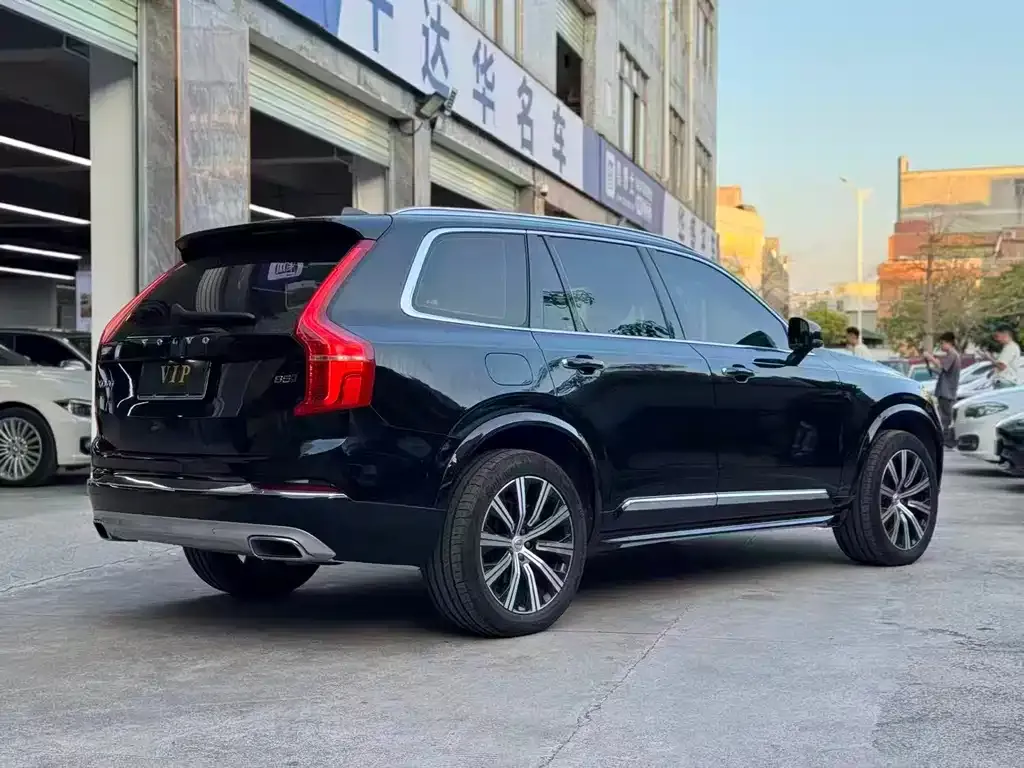 Volvo XC90 — фото 2