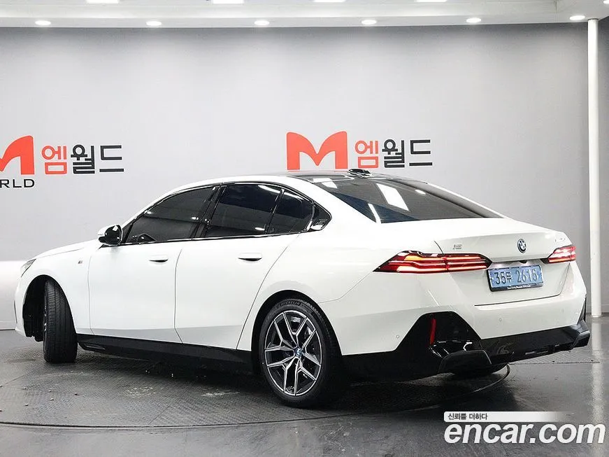BMW i5 2024 из KR, фото 2