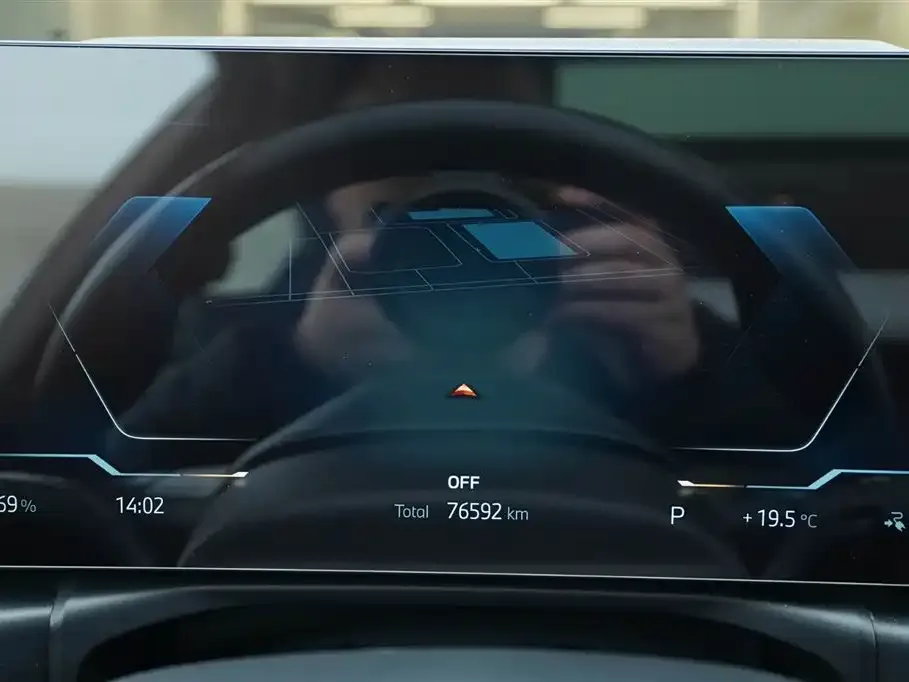 BMW i3 2023 из CN, фото 2