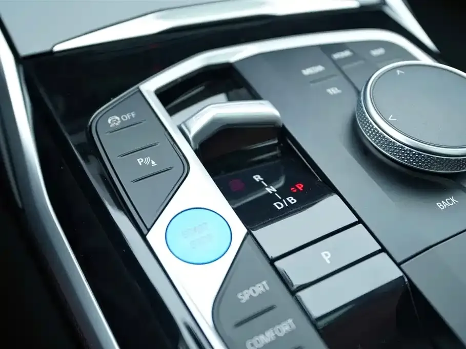 BMW i3 2023 из CN, фото 6