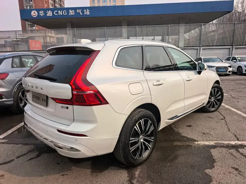 Volvo XC60 2022 из CN, фото 9