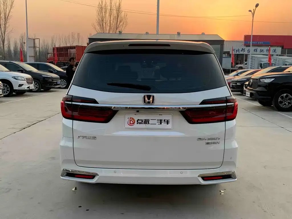 Honda Odyssey 2023 из CN, фото 5