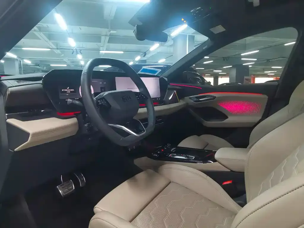 Audi Q6L e-tron 2025 из CN, фото 7