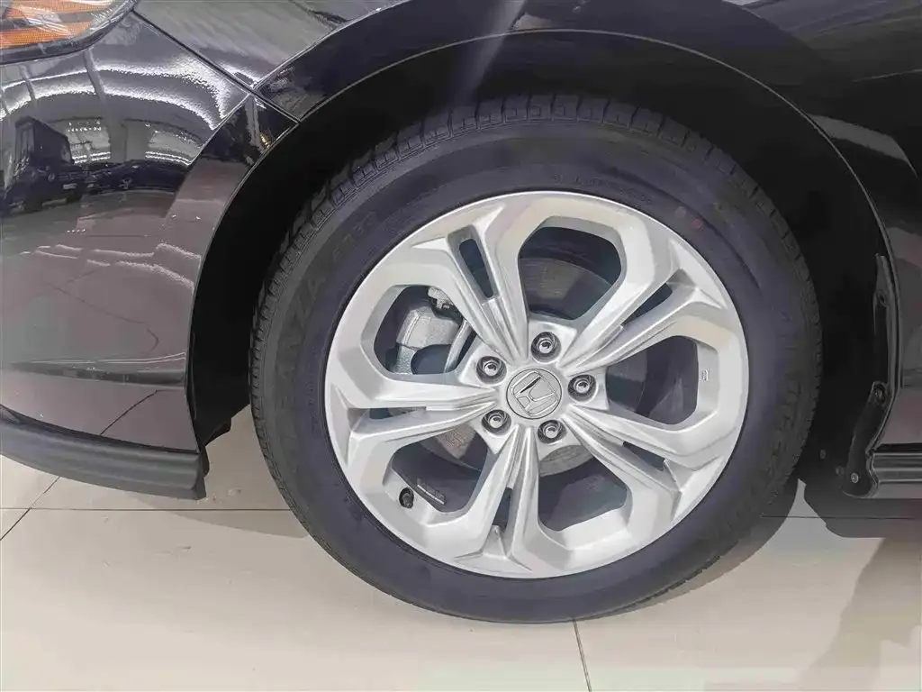 Honda Accord 2023 из CN, фото 8