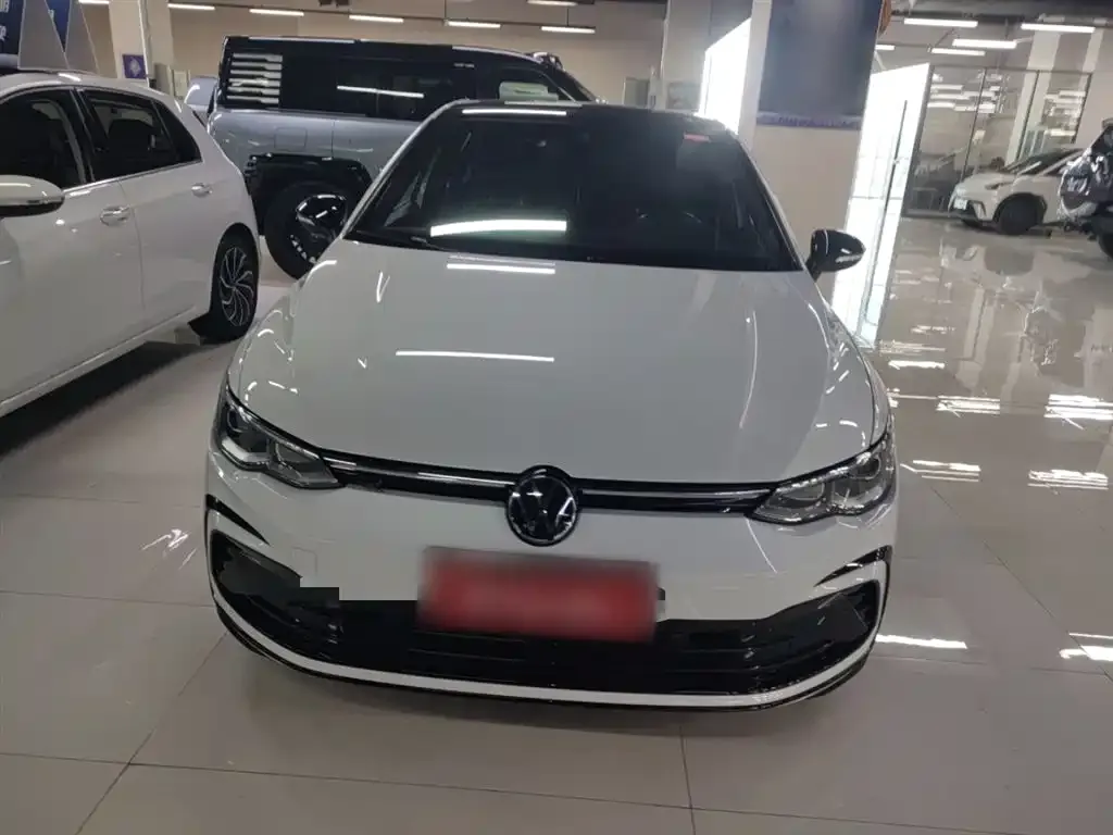 Volkswagen Golf 2022 из CN, фото 8