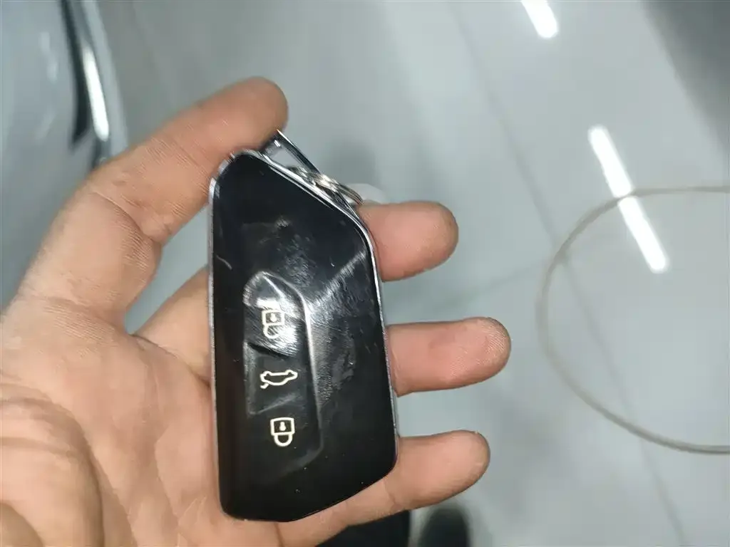 Volkswagen Golf 2022 из CN, фото 4