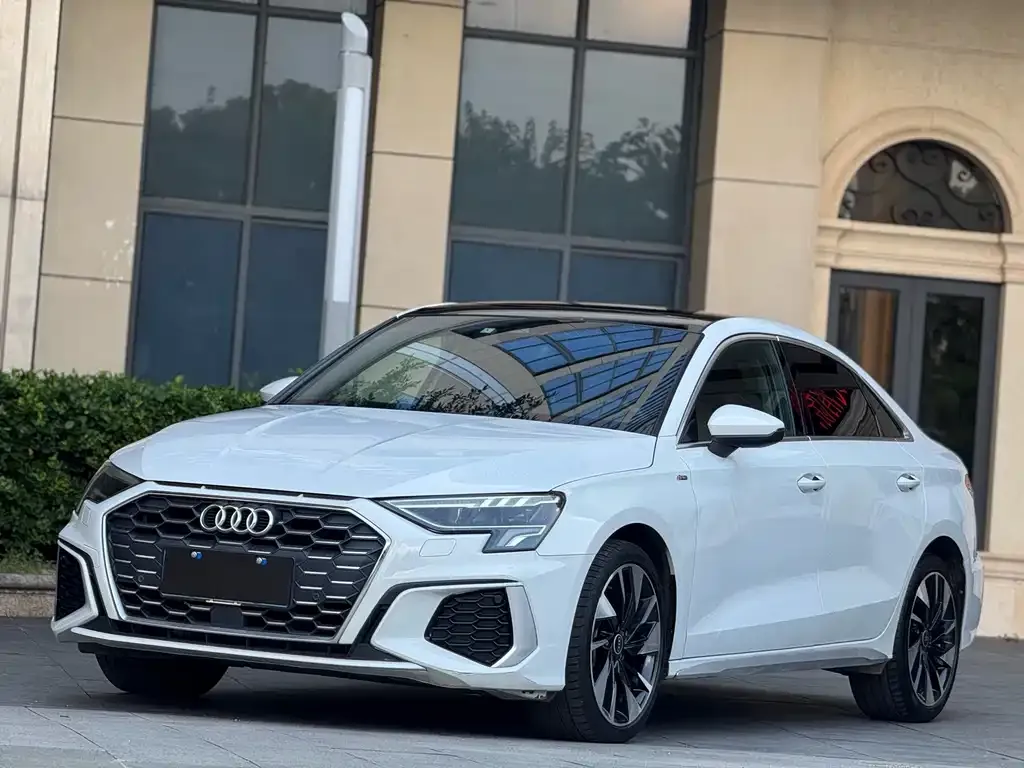 Audi A3 2022 из CN, фото 1