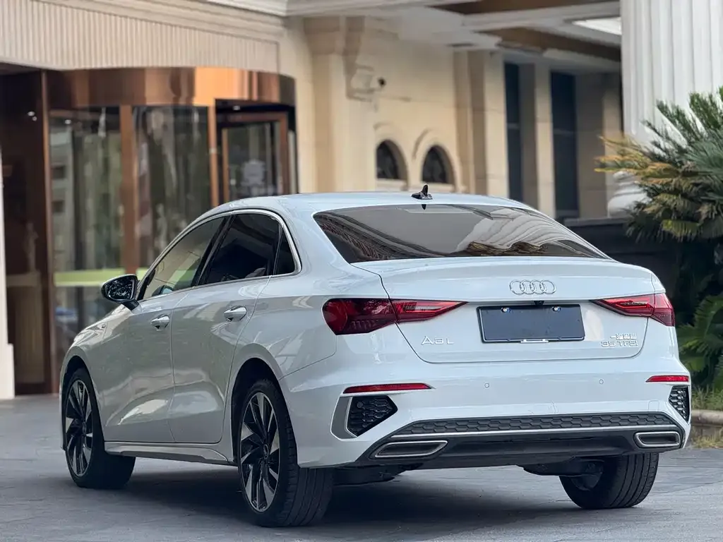 Audi A3 2022 из CN, фото 7