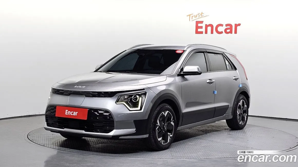 Kia Niro 2023 из KR, фото 1