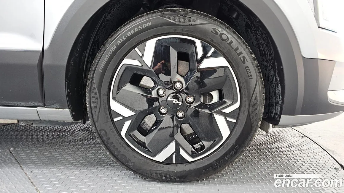 Kia Niro 2023 из KR, фото 7
