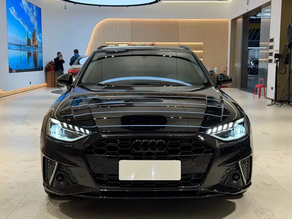 Audi A4 (Import) 2022 из CN, фото 4