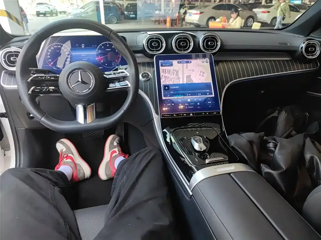 Mercedes-Benz C-Class 2024 из CN, фото 10