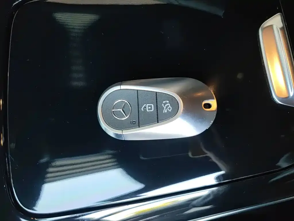 Mercedes-Benz C-Class 2024 из CN, фото 3