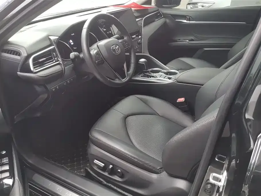 Toyota Camry 2022 из CN, фото 8