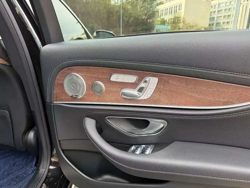 Mercedes-Benz E-Class 2022 из CN, фото 5