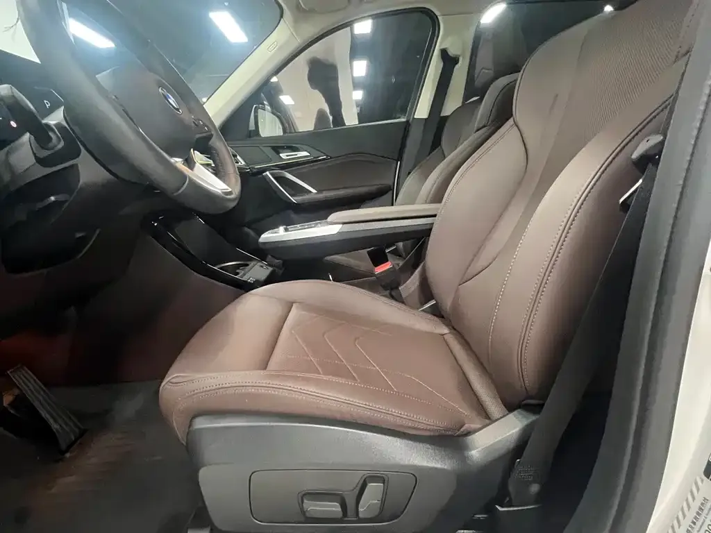 BMW X1 2024 из CN, фото 9