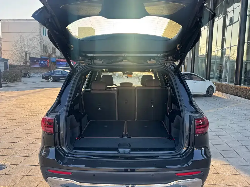 Mercedes-Benz GLB 2025 из CN, фото 3