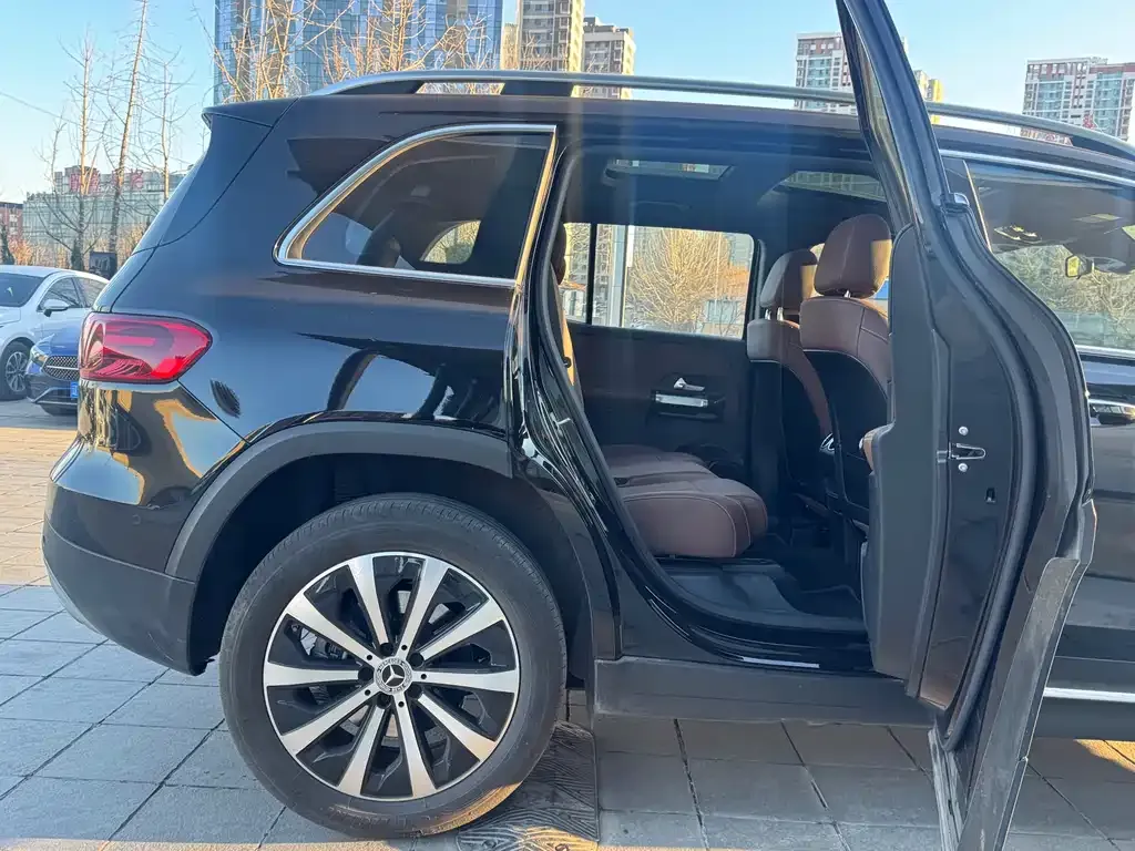 Mercedes-Benz GLB 2025 из CN, фото 9