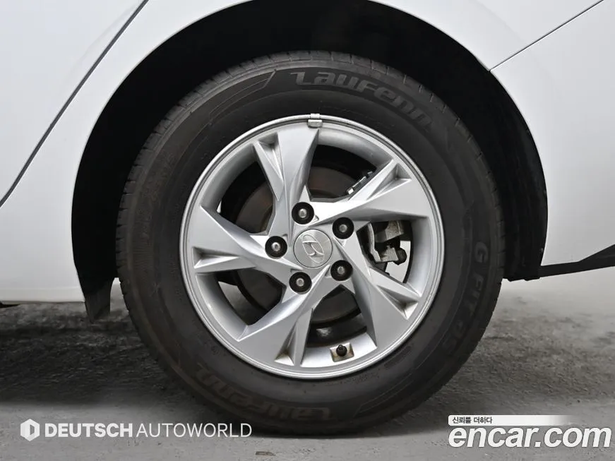 Hyundai AVANTE 2021 из KR, фото 8