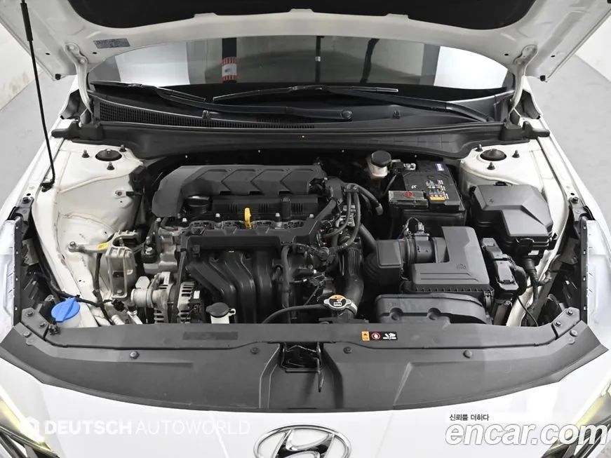Hyundai AVANTE 2021 из KR, фото 3