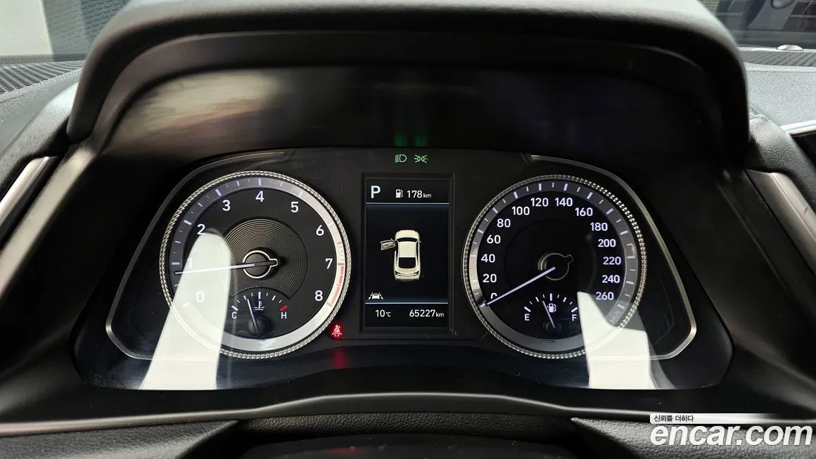 Hyundai Sonata 2022 из KR, фото 3