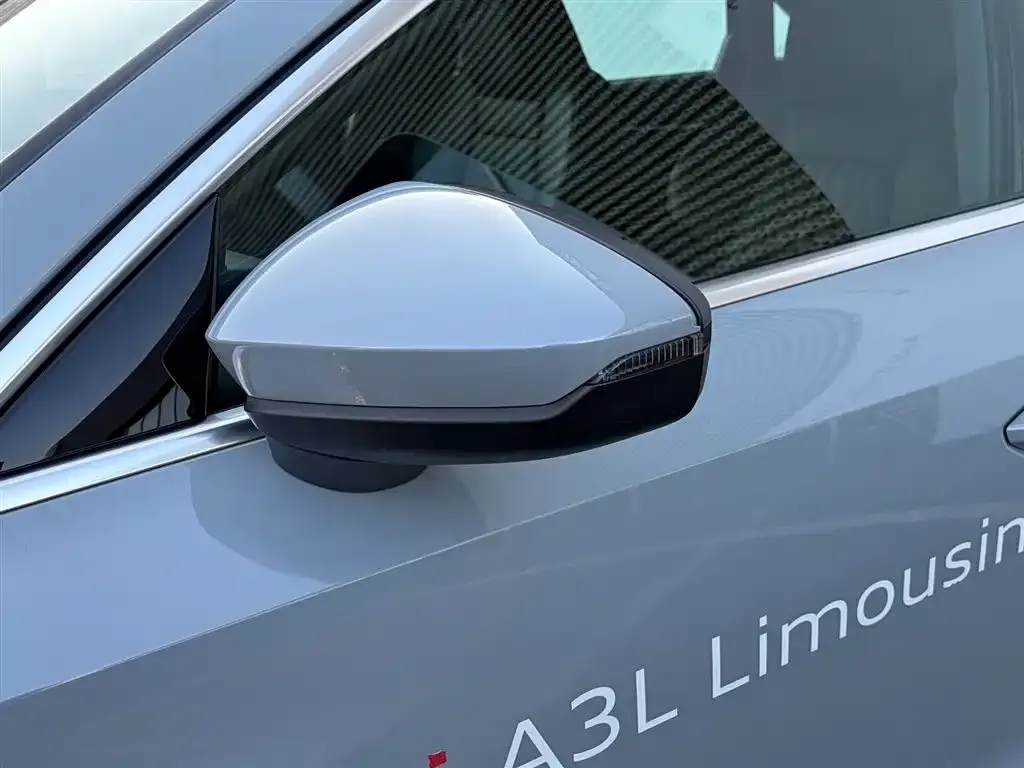 Audi A3 2024 из CN, фото 6