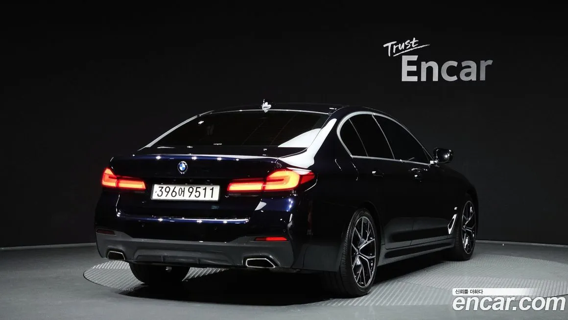 BMW 5-Series 2021 из KR, фото 3