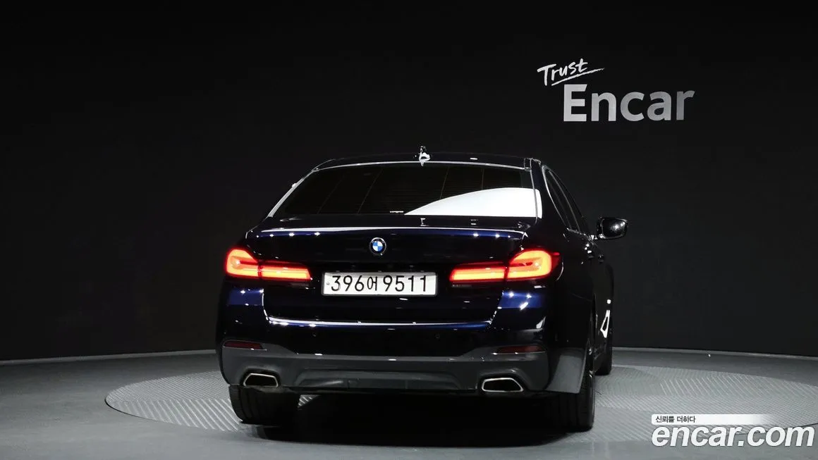 BMW 5-Series 2021 из KR, фото 2