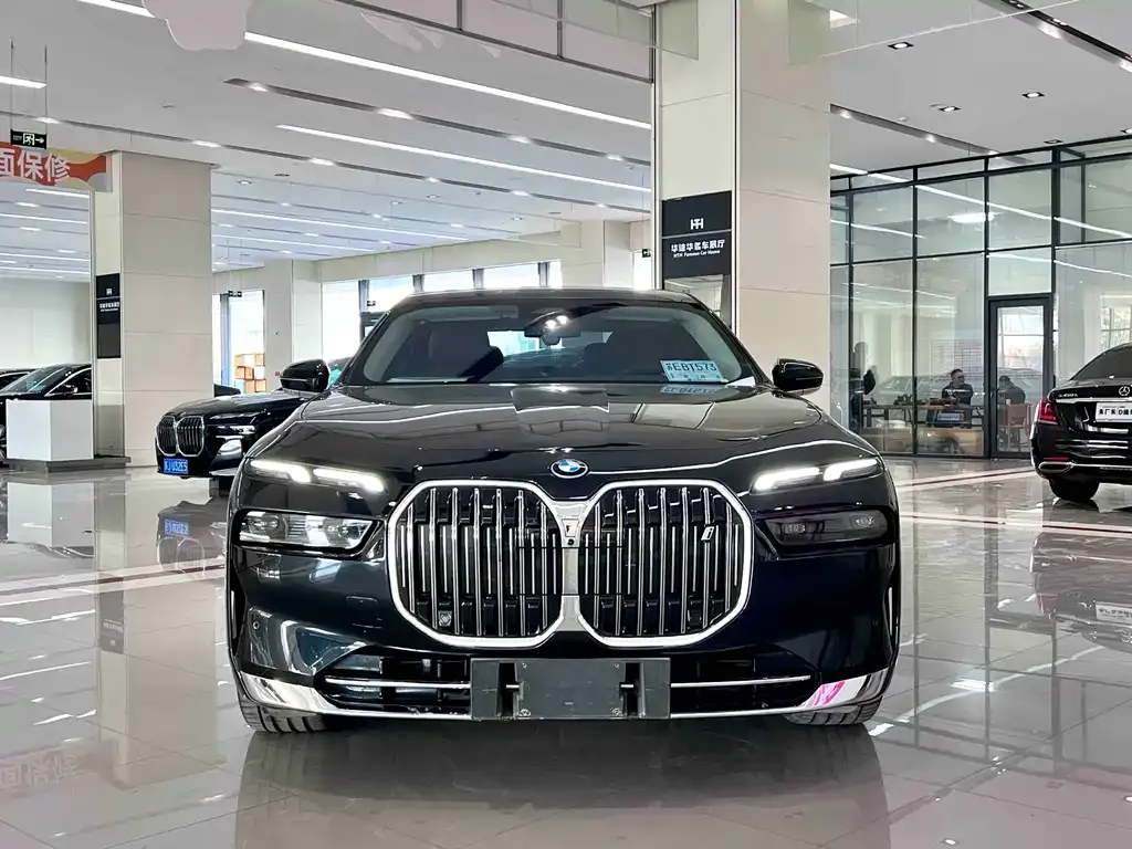 BMW i7 2024 из CN, фото 9